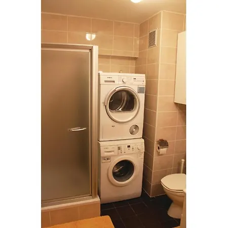 Apartment 09 *